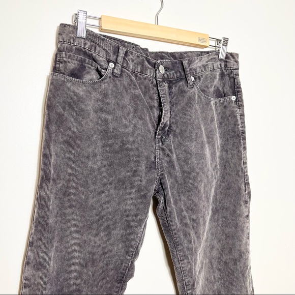 UO Standard Cloth Men's Gray Corduroy Skinny Tapered Pants - Picture 2 of 11